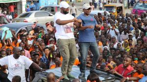 Joho guards reinstated as Senator Omar accuses him of carrying 'armoury' 1 Governor Joho and Kingi 1