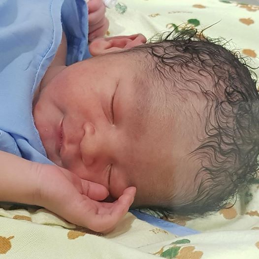Dans Newborn